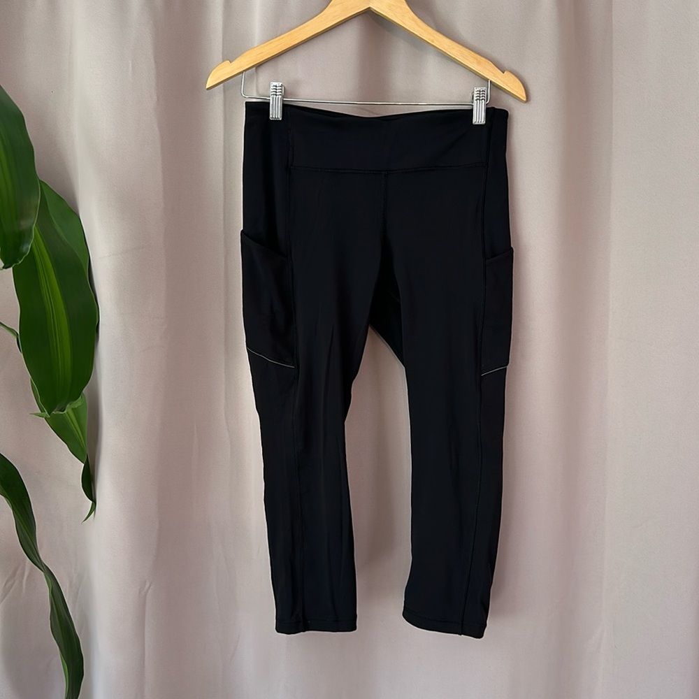 Lululemon Wunder Under 21” capri leggingsgs